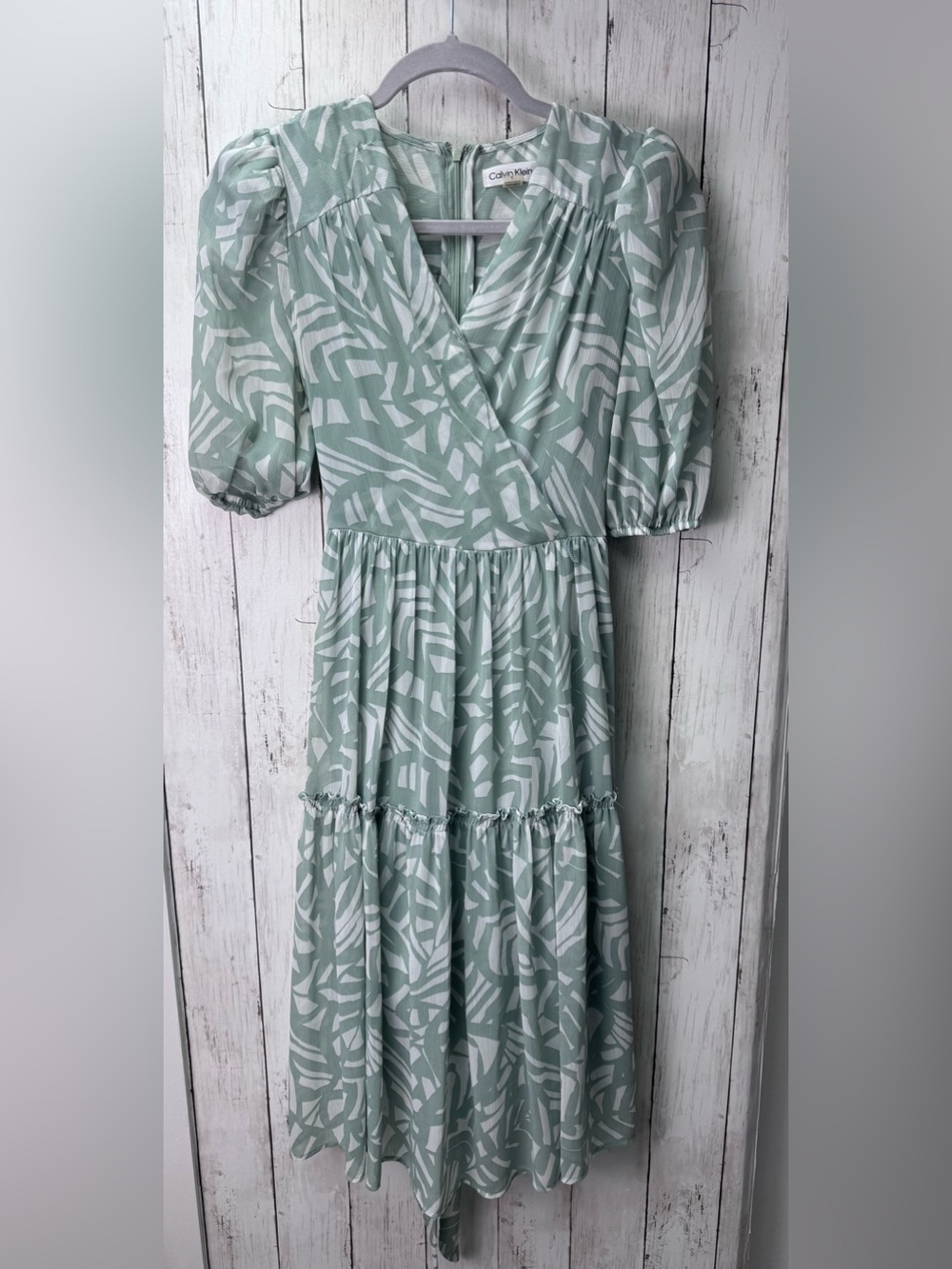 Calvin Klein Sage Green and White Patterned Wrap Midi Dress size 4